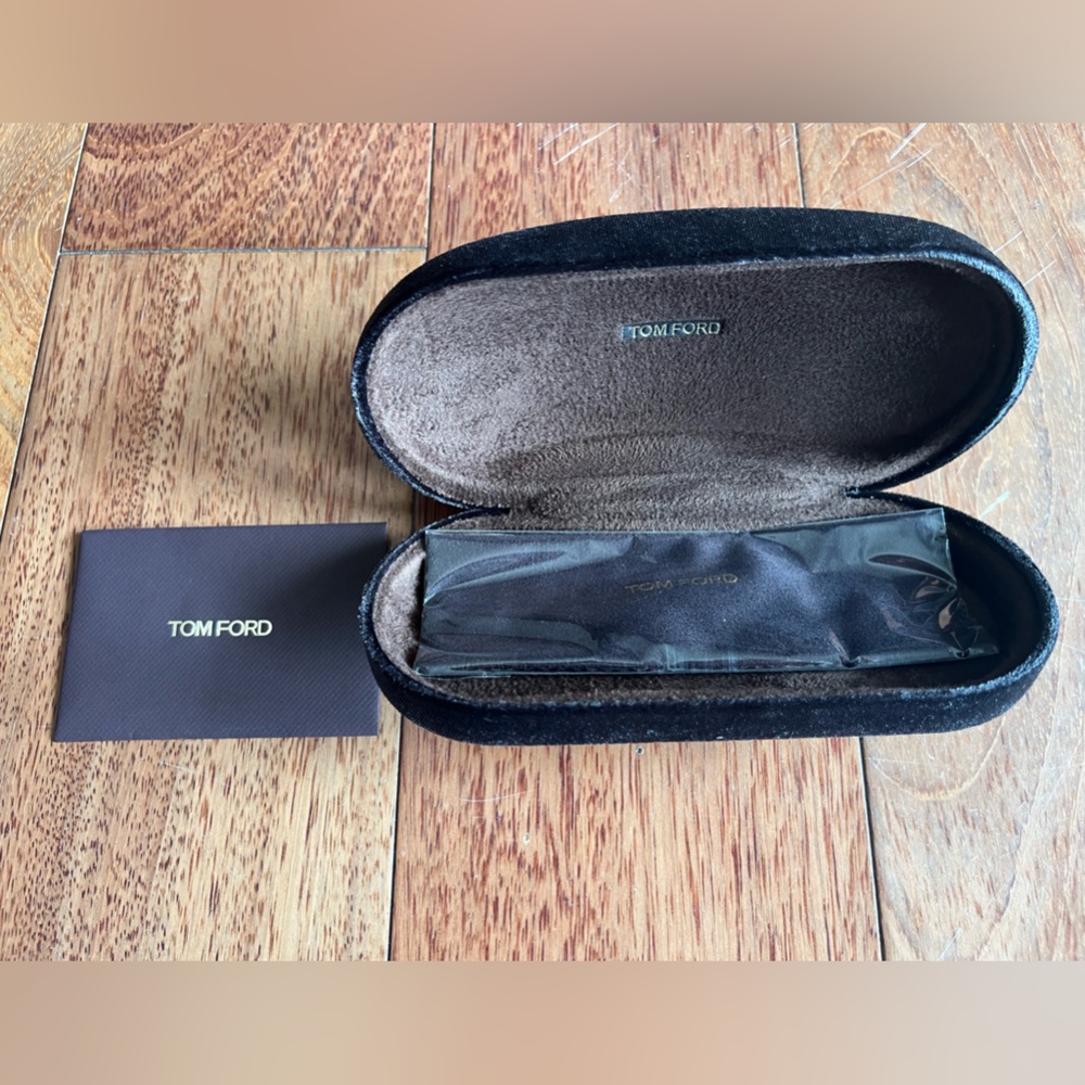 Tom Ford Black Sunglasses Sleek